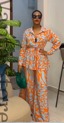 Image de Tenue Musulmane Imprimée 2 Pièces - Élégance & Confort