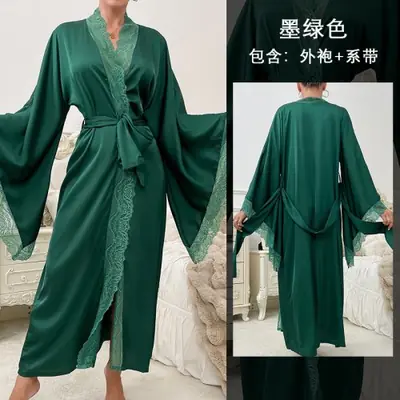 Image de Peignoir Satin Soie Femme Sexy - Dentelle & Manches Évasées