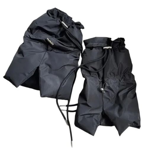 Black short