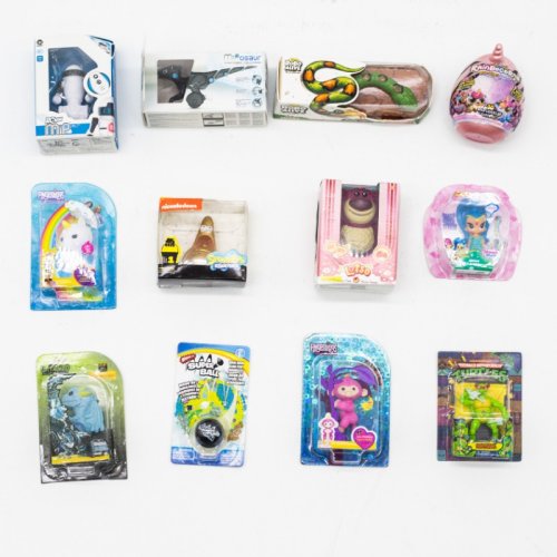 Image of Miniature Toy Candy Surprise Ball with Collectible Figures – Adorable Mini Brands Ornament Accessories for Pretend Play and Kids' Gifts