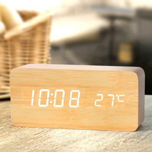 Imagen de Reloj despertador digital de madera, despertador LED con relojes de escritorio de temperatura para oficina, reloj de noche