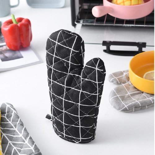 Image of 2-Piece Heat-Resistant Kitchen Oven Gloves for Safe Baking, Grilling, and Microwave Use – Durable Insulated Protection with Enhanced Grip