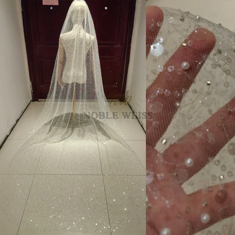 Immagine di Velo da Sposa di 3 Metri con Perle e Paillettes, Stile Bling Bling, con Pettine Personalizzato – Accessorio Elegante per Matrimonio e Feste Nuziali