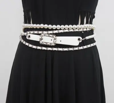 Image de Ceinture de Mode en Cuir PU avec Chaîne et Perles