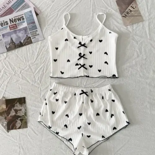 Image de Pyjama d'été imprimé cœur sexy - Ensemble court et confortable
