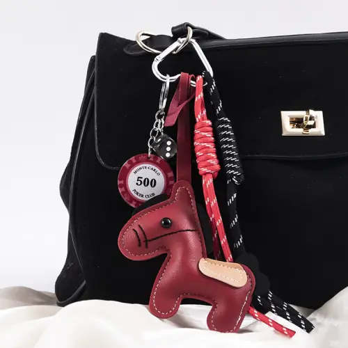Image de Porte-clés Poney en Cuir - Accessoire Tendance