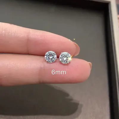 Image de 100% réel 925 bijoux en argent Sterling femmes mode mignon minuscule cristal clair CZ boucles d'oreilles cadeau pour les filles adolescentes dame