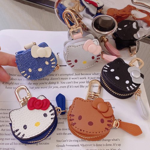 Image of Vintage Leather Sanrio Hello Kitty Pendant DIY Keychain – Handcrafted Fashion Accessory for Women & Kids