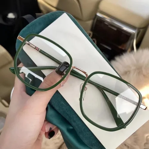 Image of Ultralight Blue Blocking Glasses Girl Retro Green Frame Plain Glasses Blue Light Bezel Transparent Eyewear Glasses for Women