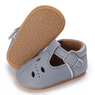 Image de Chaussures Respirantes pour Bébé - Premiers Pas en Douceur