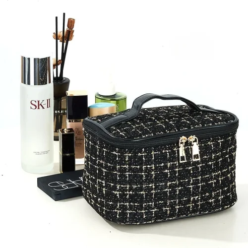 Image of Korean-style Large-Capacity Instagram-inspired New style Ladies' Cosmetic Bag, Handheld Toiletry Organiser