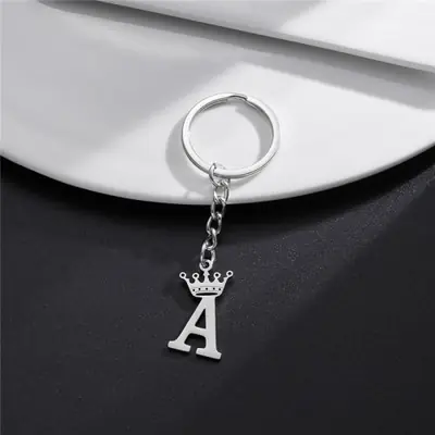 Image de Porte-clés Lettre A-Z avec Couronne en Acier Inoxydable - Argenté