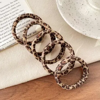 Image de Scrunchies Léopard Élastiques - Lot de 5