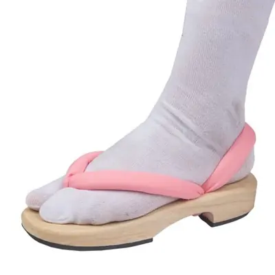 Image de Chaussures de Cosplay Demon Slayer - Tanjiro, Nezuko, Zenitsu & Plus