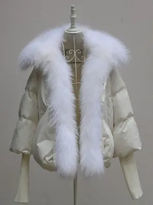 Image de Manteau Fourrure Renard & Duvet Blanc - Hiver 2025