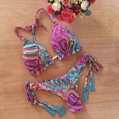 Image de Bikini Floral Push-Up Élégant & Séduisant