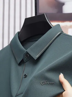 Image de Polo Homme Sans Couture - Coupe Cintrée & Tissu Respirant