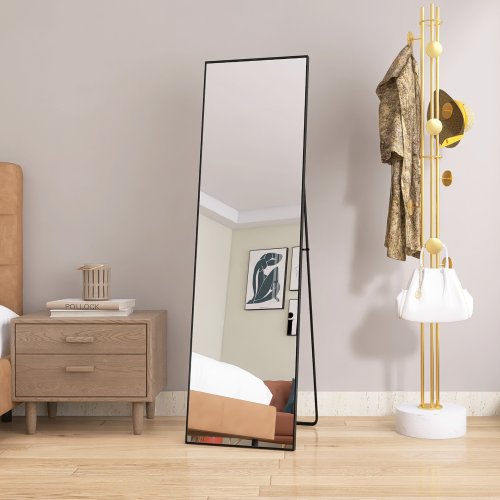 Bild von Großer Wandspiegel für Wohnzimmer – Eleganter Ganzkörperspiegel mit Neigefunktion