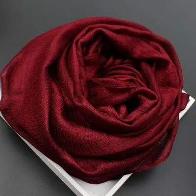Image de Écharpe en Lin Pure Couleur - Élégance & Confort