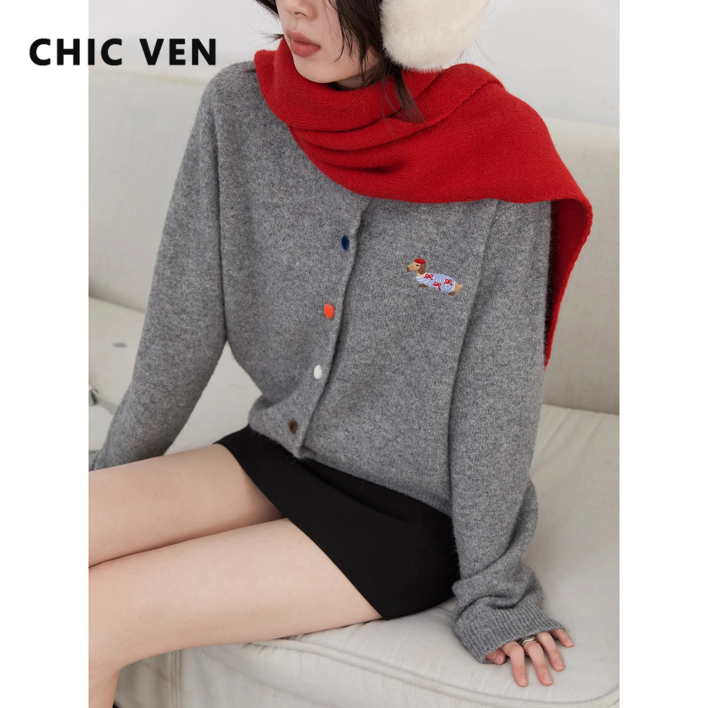 Bild von Chic & Bequem: Strickjacke mit Hund-Stickerei für Frauen